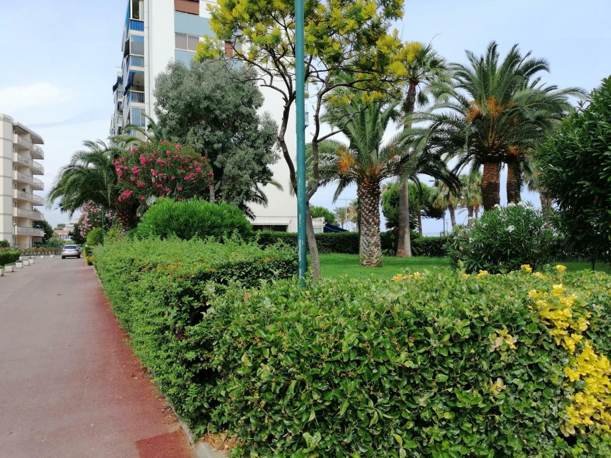 Gl La Fregate Lägenhet Cagnes-sur-Mer Exteriör bild
